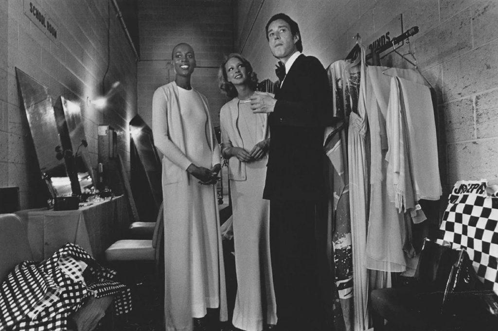 ícone da moda dos anos 80 Roy Halston