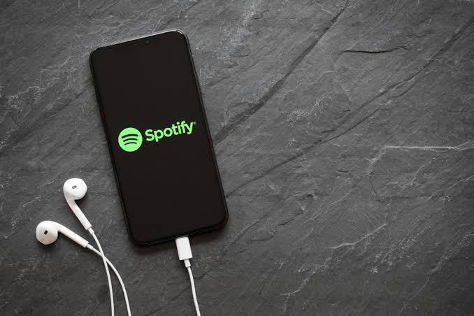 spotify anuncia novidade: transcrição de áudio automatica