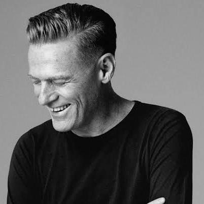 bryan adams calendário pirelli
