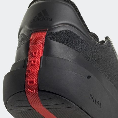 prada e adidas