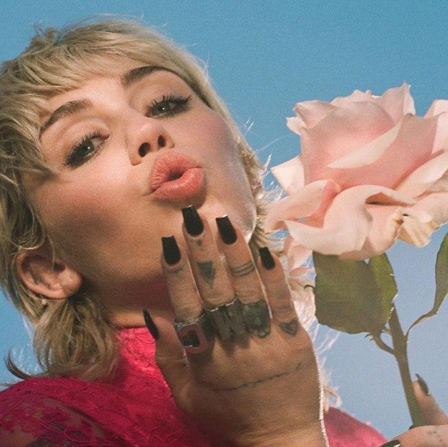 miley cyrus e gucci