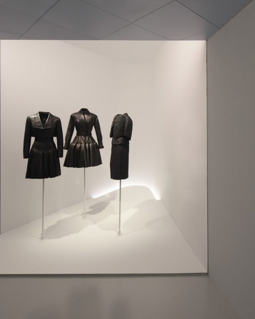 Espanha traz nova exibição sobre a Balenciaga!