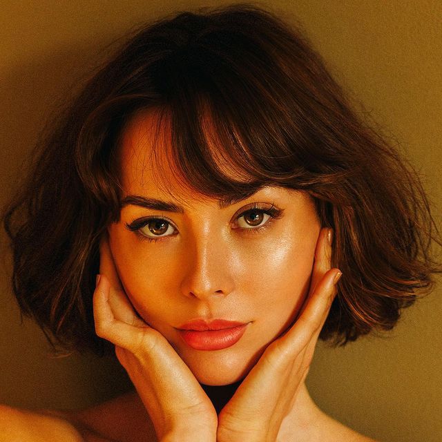 french bob hairstyle