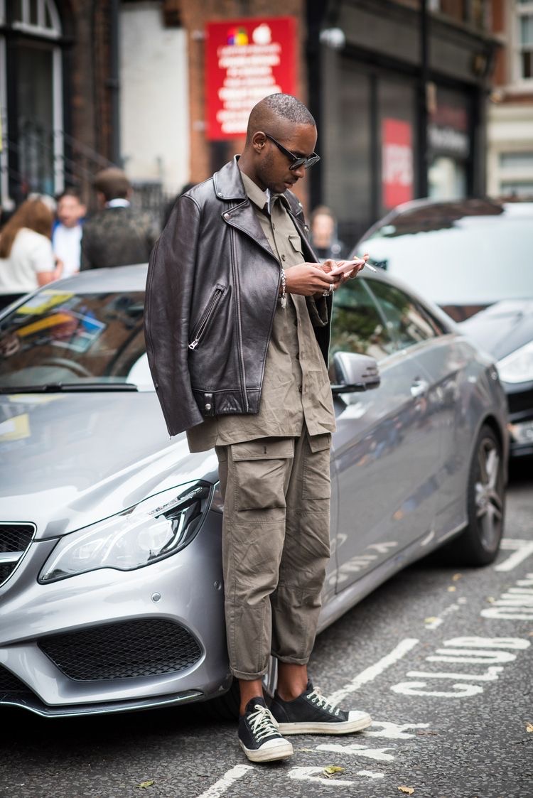 A calça cargo na moda masculina