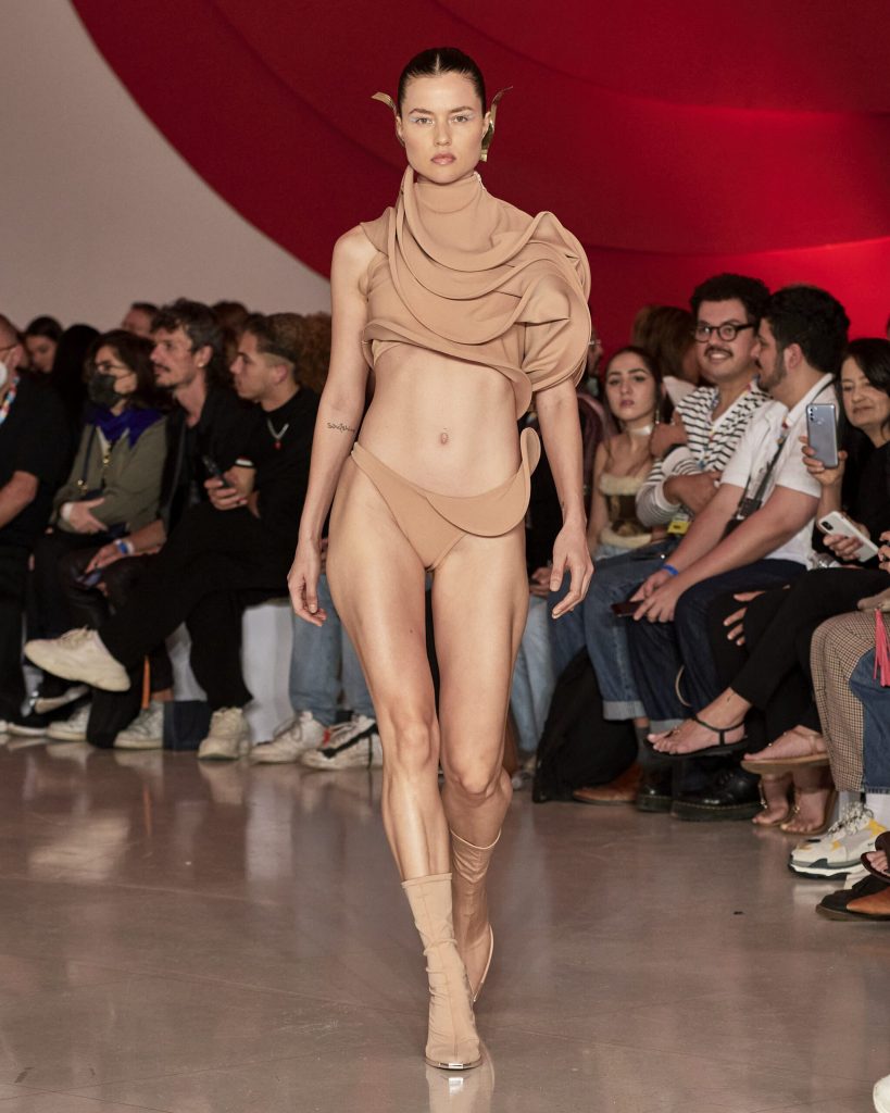 SPFW chega ao fim com diversidade e novas marcas na passarela