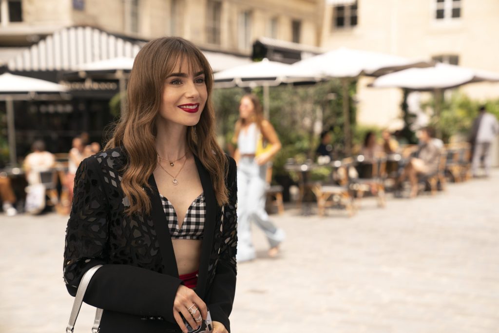"Wednesday", "The White Lotus" e "Emily in Paris: seriados para você maratonar