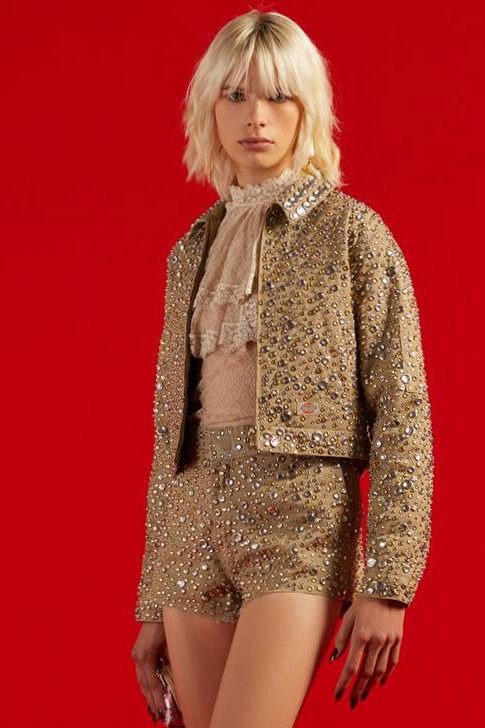 Gucci se une à Dickies e lança cápsulas de uniformes cheios de glamour