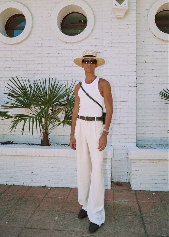 Moda praia masculina: o que vai estar em alta nesse verão