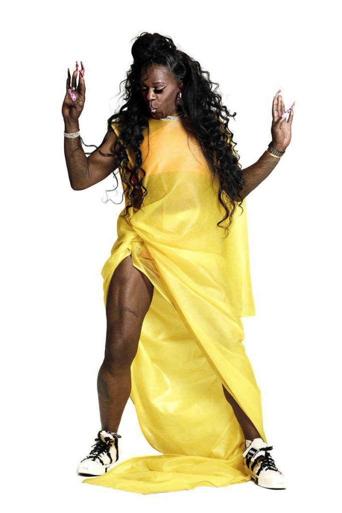 Big Freedia estrela campanha CONVERSE X DRKSHDW