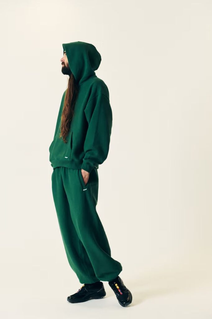 Palace Lança Coleção de Loungewear Sem Gênero para o Inverno de 2023