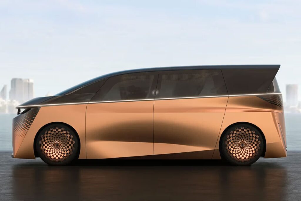 Nissan Lança Van Elétrica de Luxo "Hyper Tourer"
