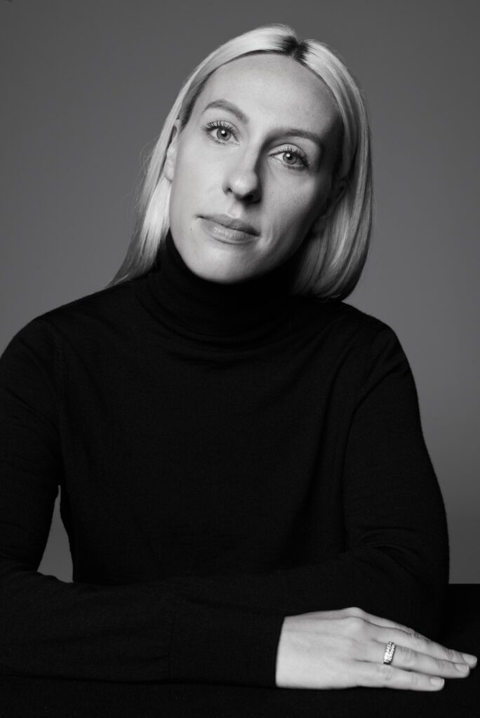 Ali Pew Diz Adeus à Goop de Gwyneth Paltrow Após Seis Anos de Influência Fashion