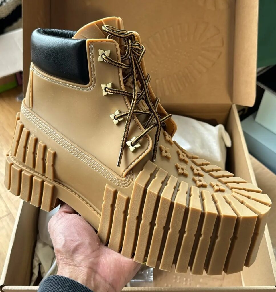 Confira a nova bota da MSCHF