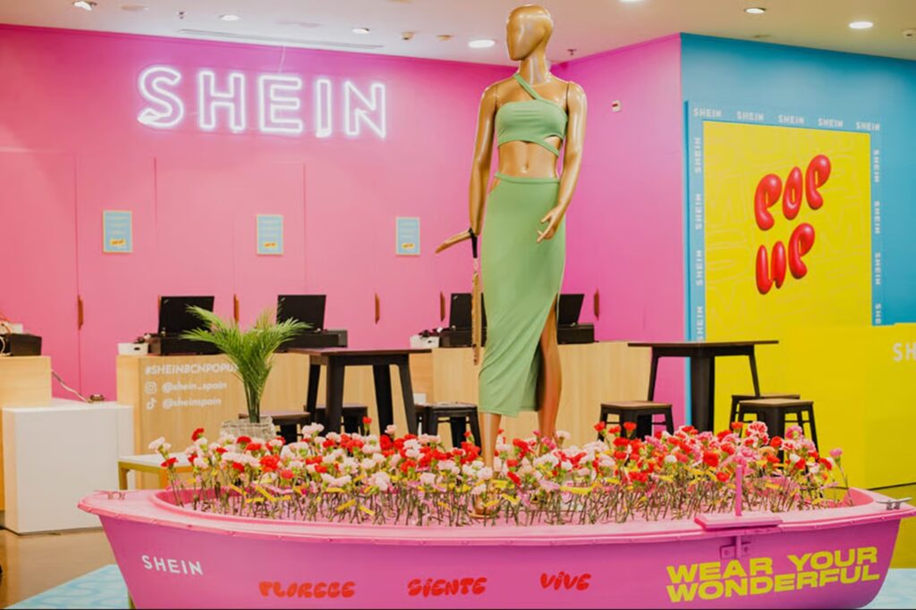França Quebra a Internet com Taxa de 5 Euros na Fast Fashion!