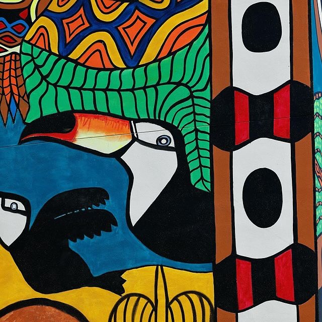 60ª Bienal de Veneza: Uma Celebração da Diversidade e da Arte Indígena