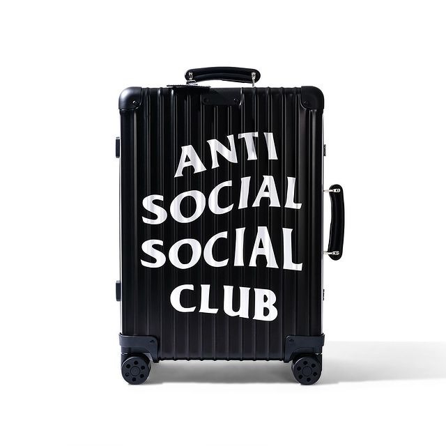 Anti Social Social Clube lança nova coleção com itens de luxo personalizados