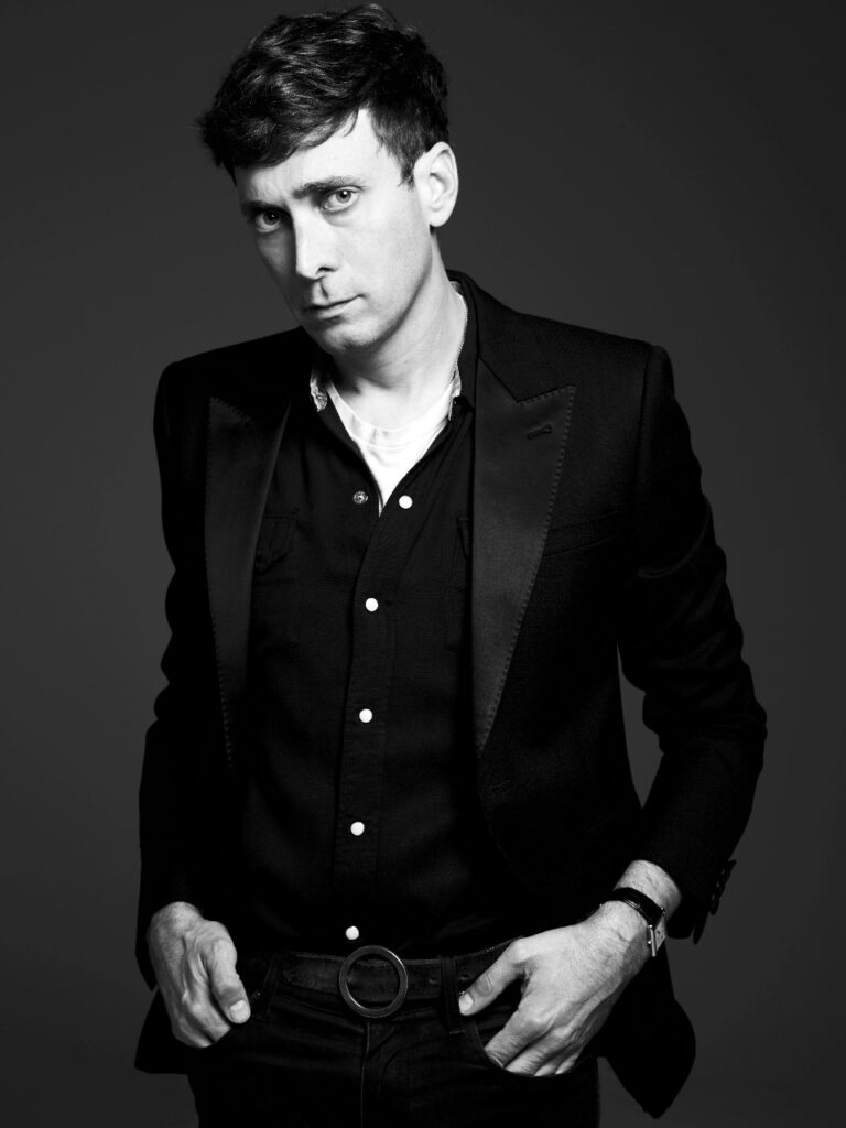 Hedi Slimane pode sair da Celine; negociações contratuais com LVMH permanecem um mistério