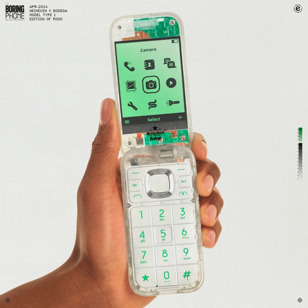 Heineken e HMD lançam o The Boring Phone; que oferece apenas o básico de um telefone