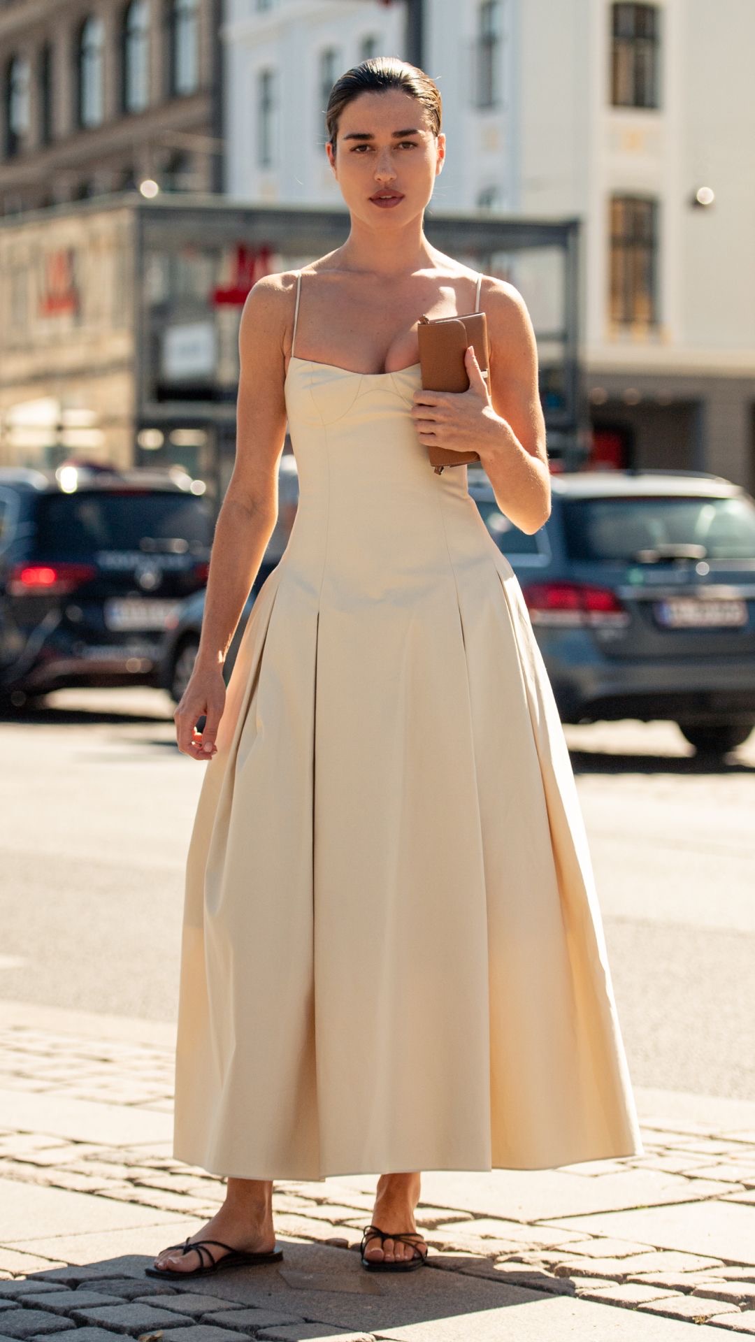 Vestido de Cintura Baixa: Como Usar os Drop Waist Dresses