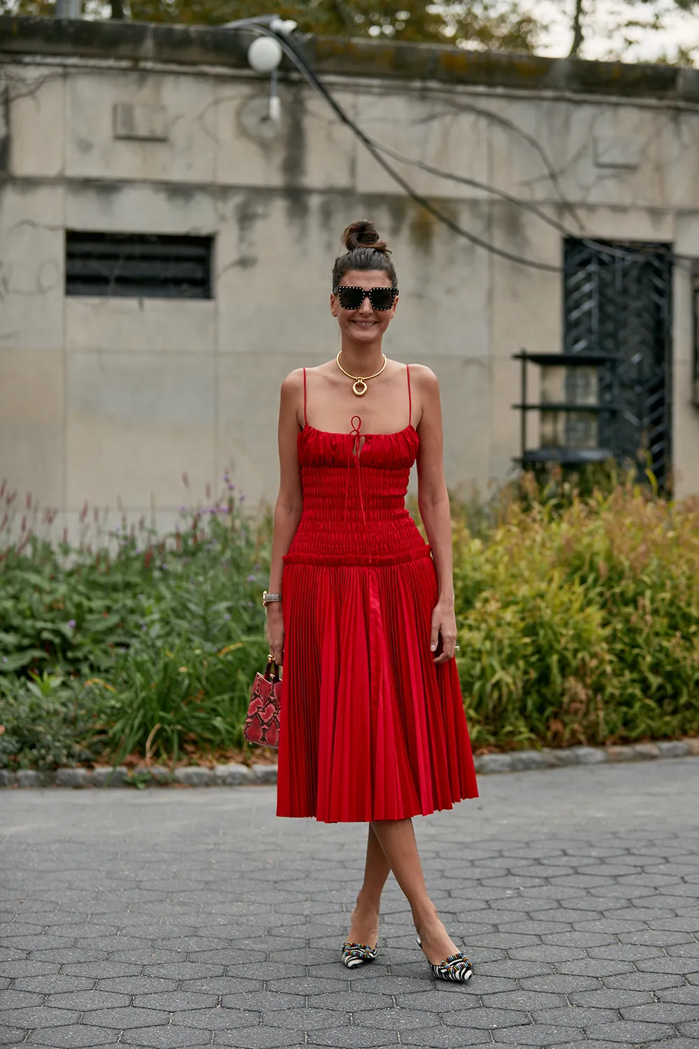 Vestido de Cintura Baixa: Como Usar os Drop Waist Dresses