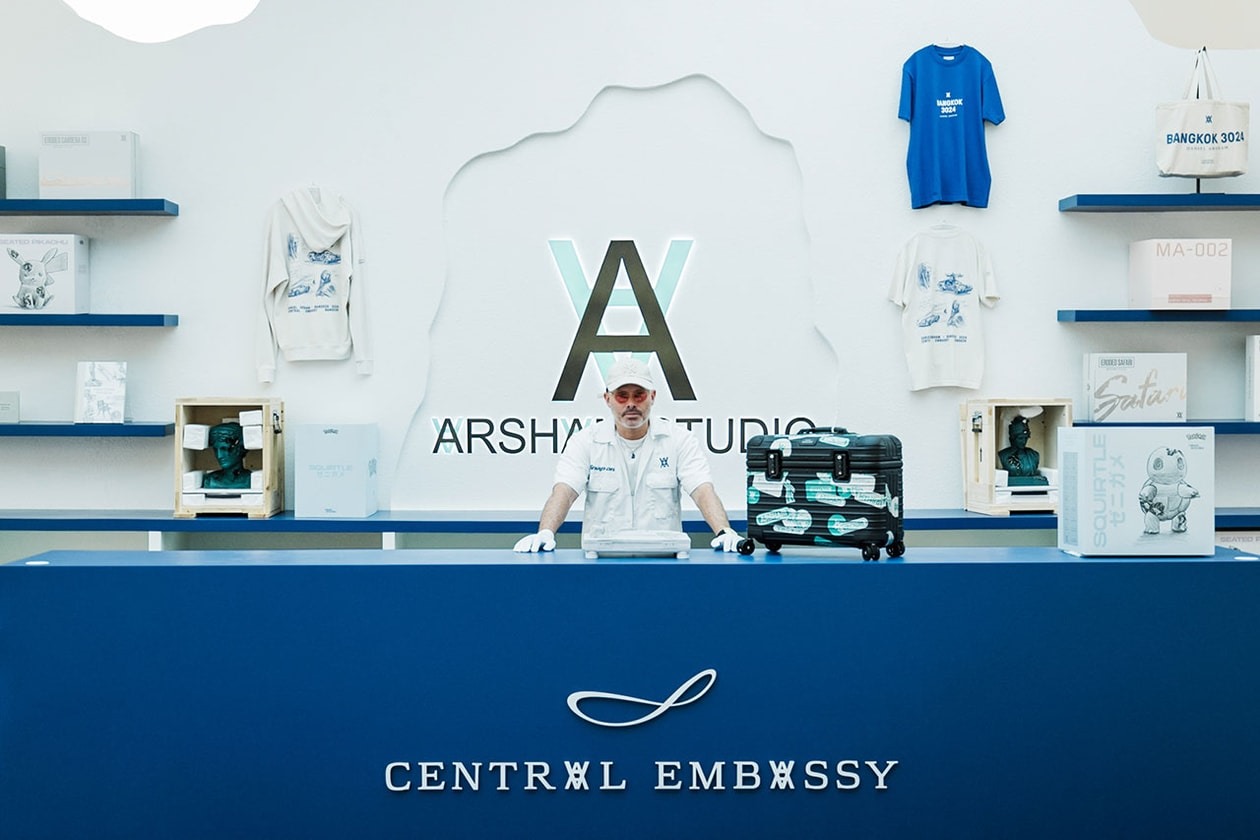 Daniel Arsham transforma shopping em escavação futurista
