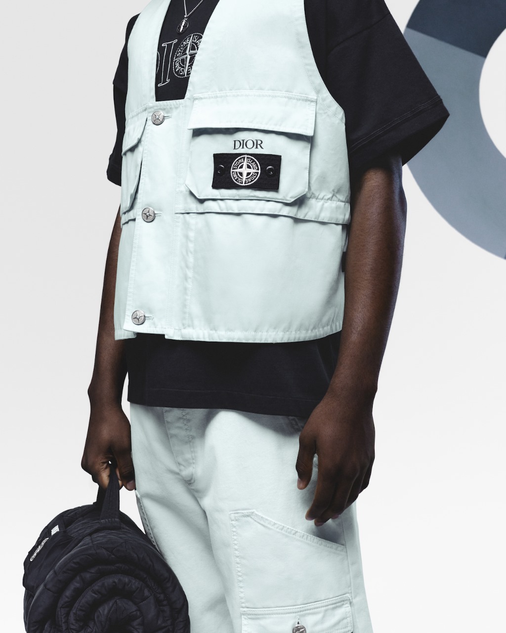 Dior e Stone Island lançam coleção cápsula