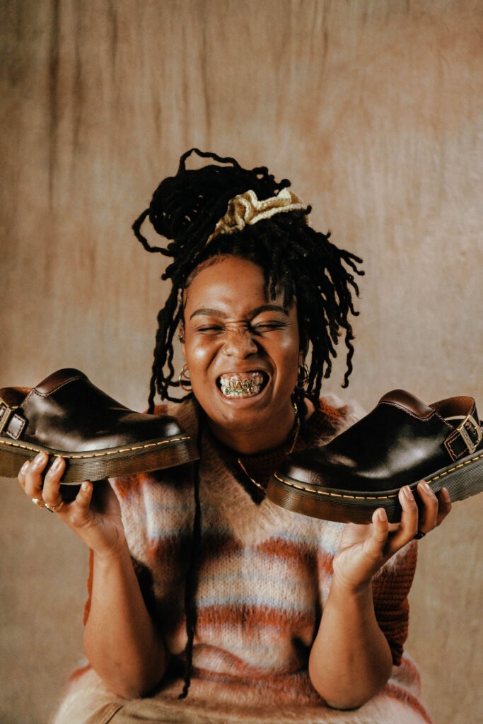 Dr. Martens lança campanha com DJ Jordss e Lady Banton