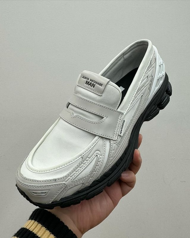 New Balance viraliza com tênis-loafer inusitado