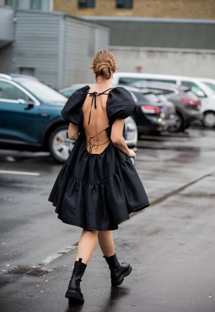 Doll Dress: o vestido mais cool dos anos 60 voltou a ser tendência em 2024
