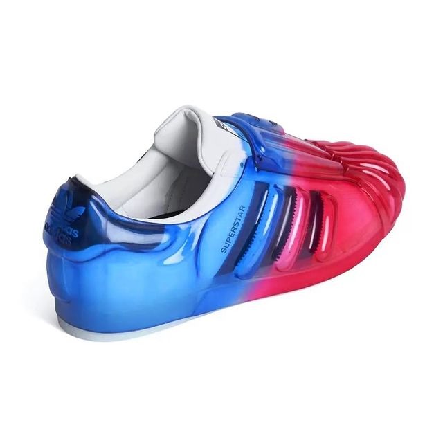 Após rumores, o adidas Superstar Bubble foi realmente lançado