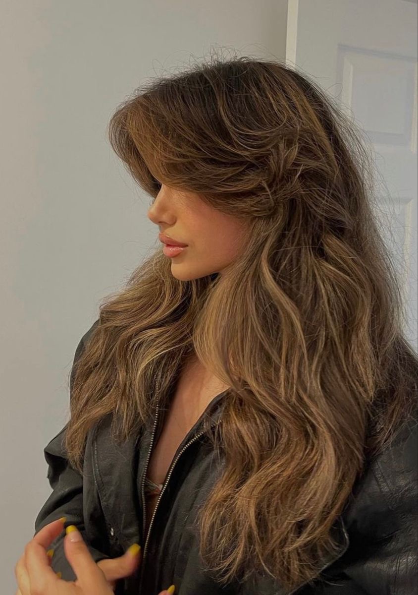 Butterfly Hair: O Corte Que Transforma Seus Fios com Leveza e Movimento