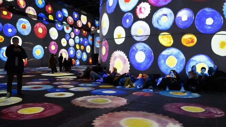 Exposição imersiva de Klimt e Gaudí estreia no Brasil