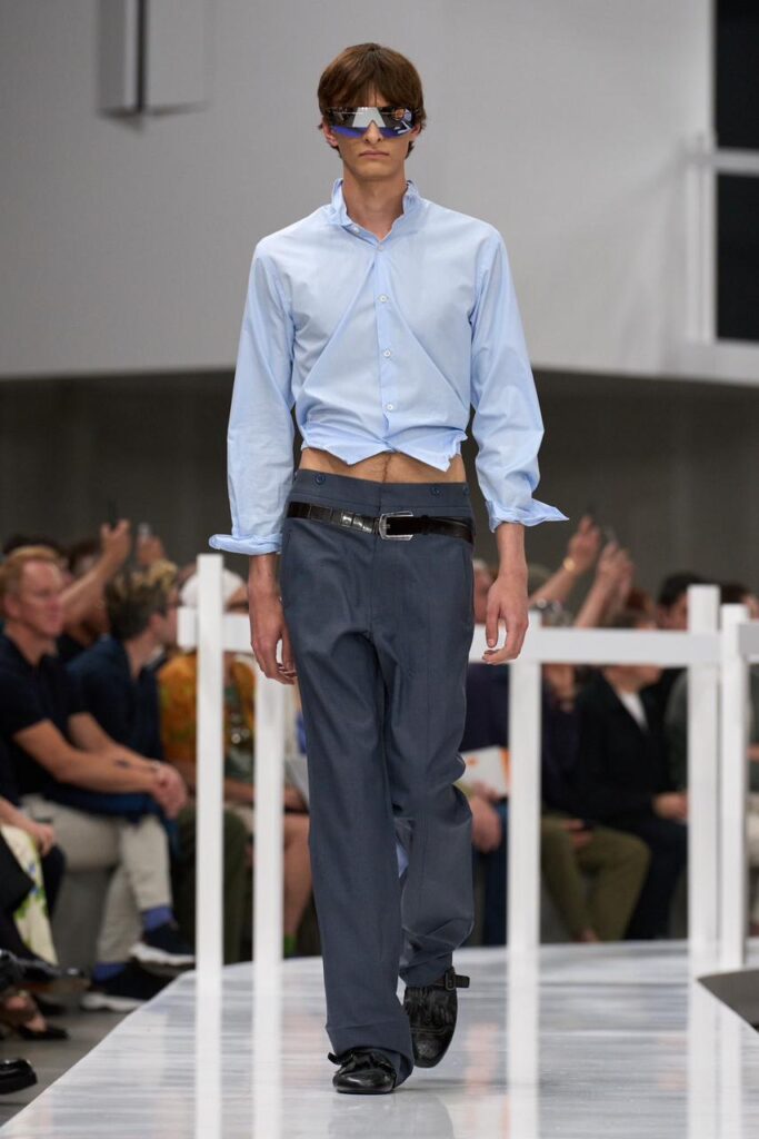 Milan Fashion Week 2025: O Verão Essencial da PRADA