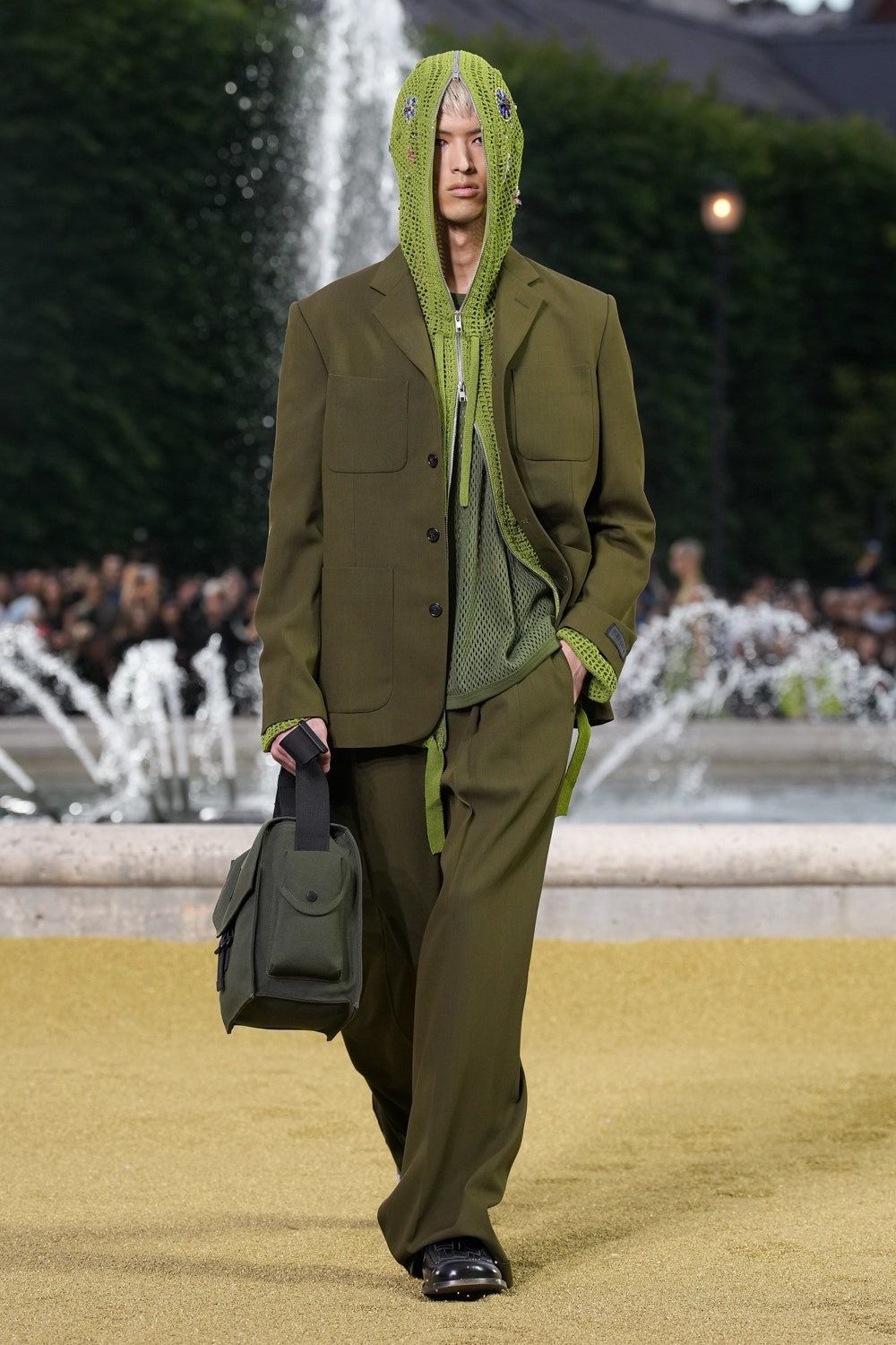 Paris Fashion Week 2025: Kenzo apresenta uma coleção única