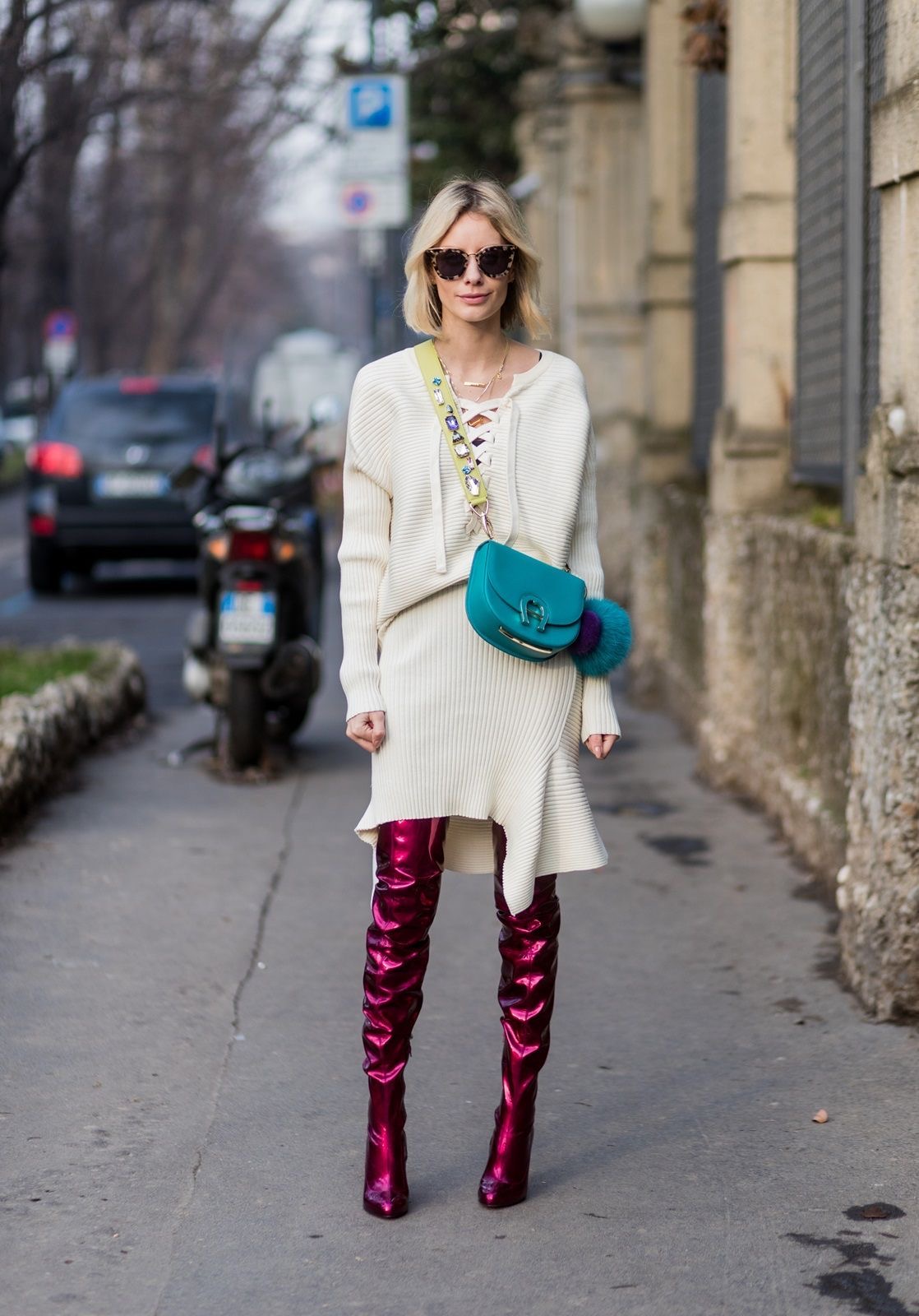 Botas acima do joelho; uma tendência de moda que você precisa ter