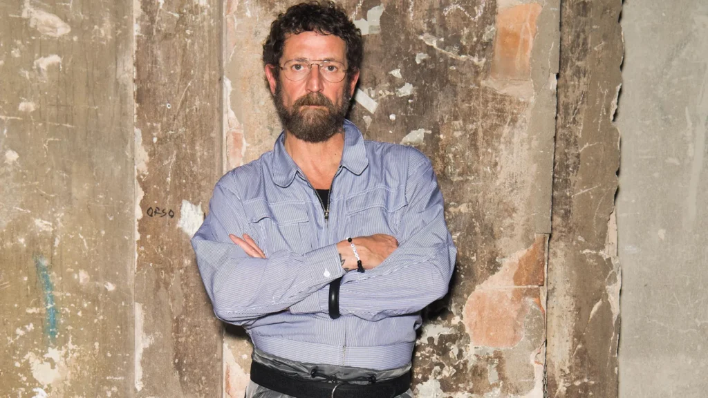 Zara e Stefano Pilati: A Nova Coleção que Une Estilo e Versatilidade