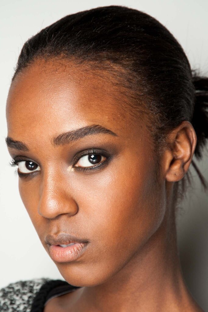 Messy Grunge Makeup ou maquiagem grunge: inspiração para grunge makeup looks. 