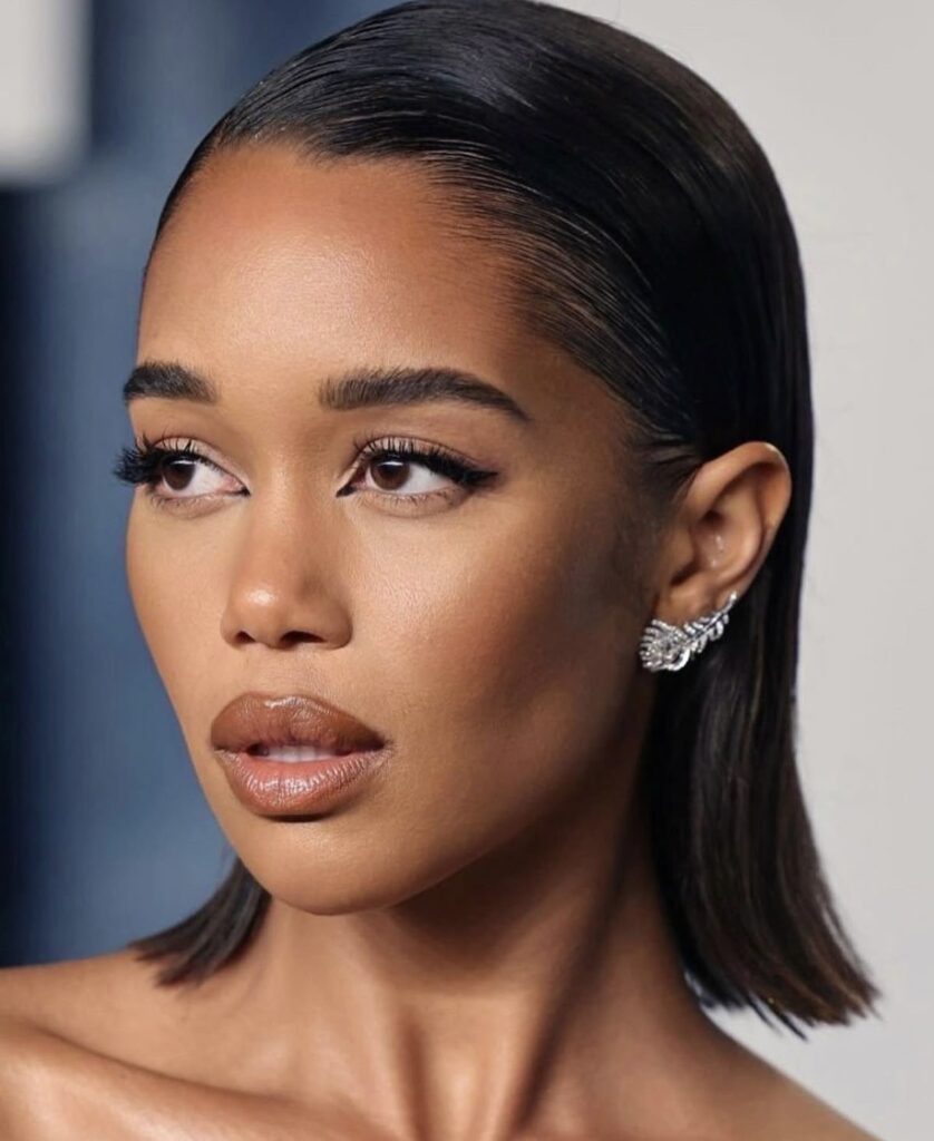 Como fazer o efeito Wet Hair: guia completo para aderir a tendência