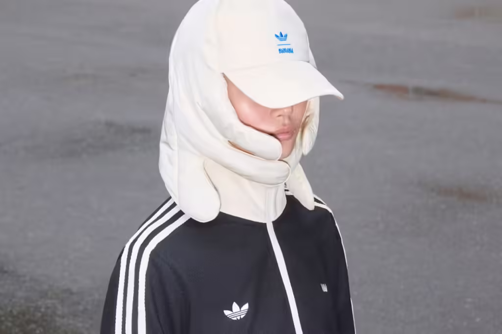Lançamento da coleção AVAVAV x Adidas Originals