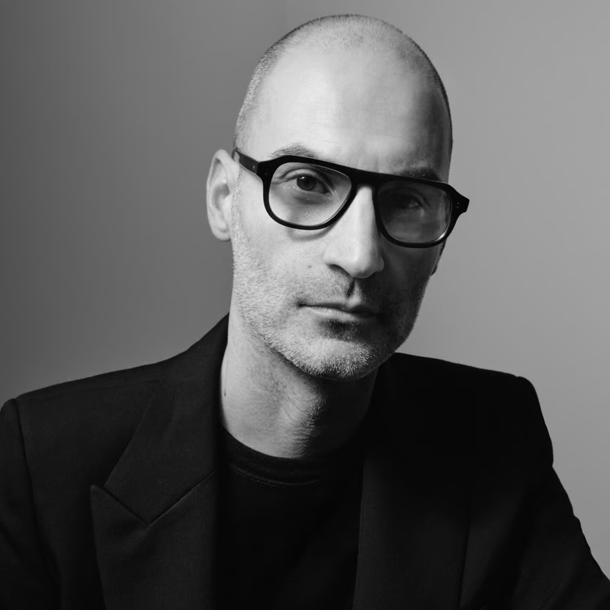 Gianfranco Gianangeli ex-diretor comercial da Saint Laurent e atual CEO da Balenciaga.