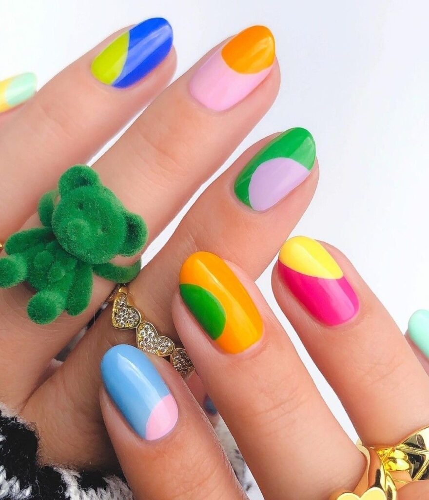 Inspiração para fazer unhas neon.