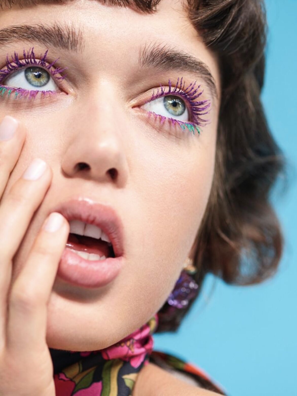 Tendência Rímel Colorido: A Tendência de Beleza que Está Dominando 2025
