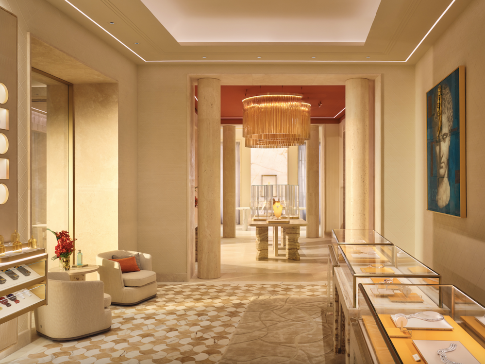 Interior da nova flagship da Bulgari em Milão
