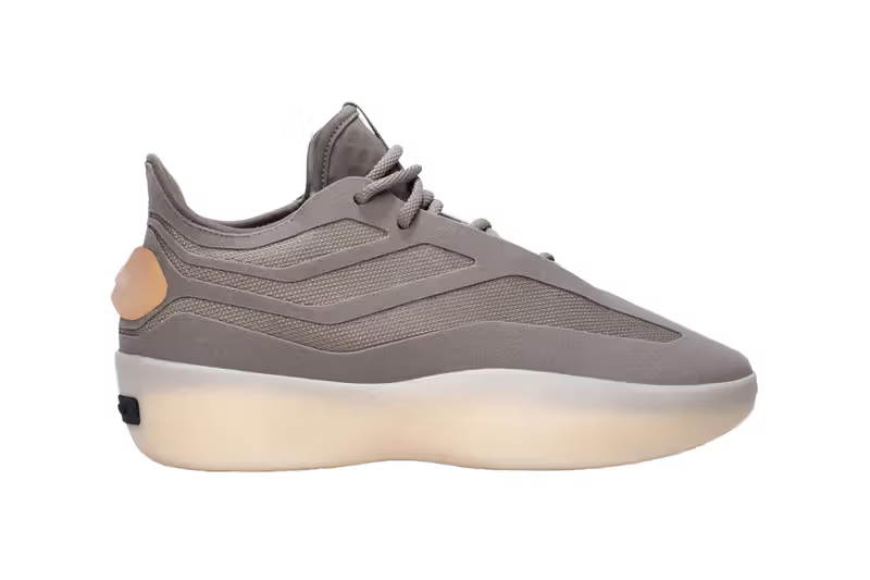 Fear of God e Adidas lançam Novo Athletics II Basketball Lo e Hi "Putty Beige"
