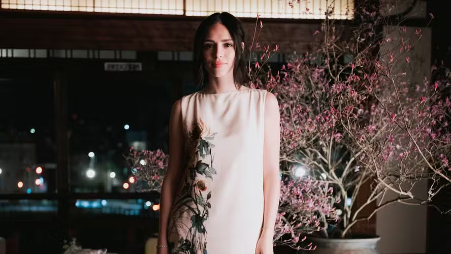 Dior transforma Kyoto em passarela para a coleção Fall 2025 e 
Isabelle Drummond vai ao evento no Japão