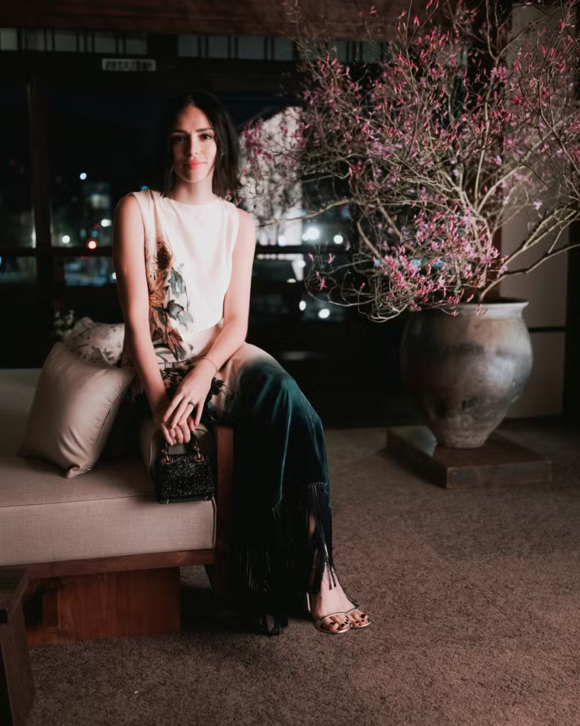 Dior transforma Kyoto em passarela para a coleção Fall 2025 e 
Isabelle Drummond vai ao evento no Japão