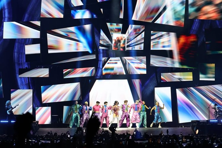 Katy Perry confirma retorno ao Brasil com shows em São Paulo, Curitiba e Brasília