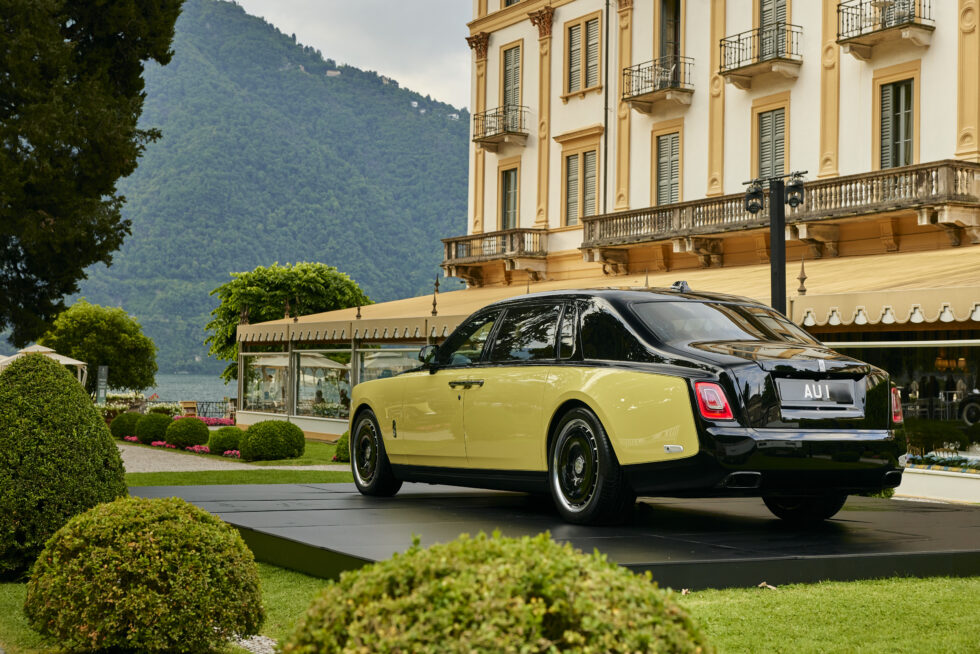 Rolls-Royce celebra 100 anos do Phantom com edição especial inspirada em 007