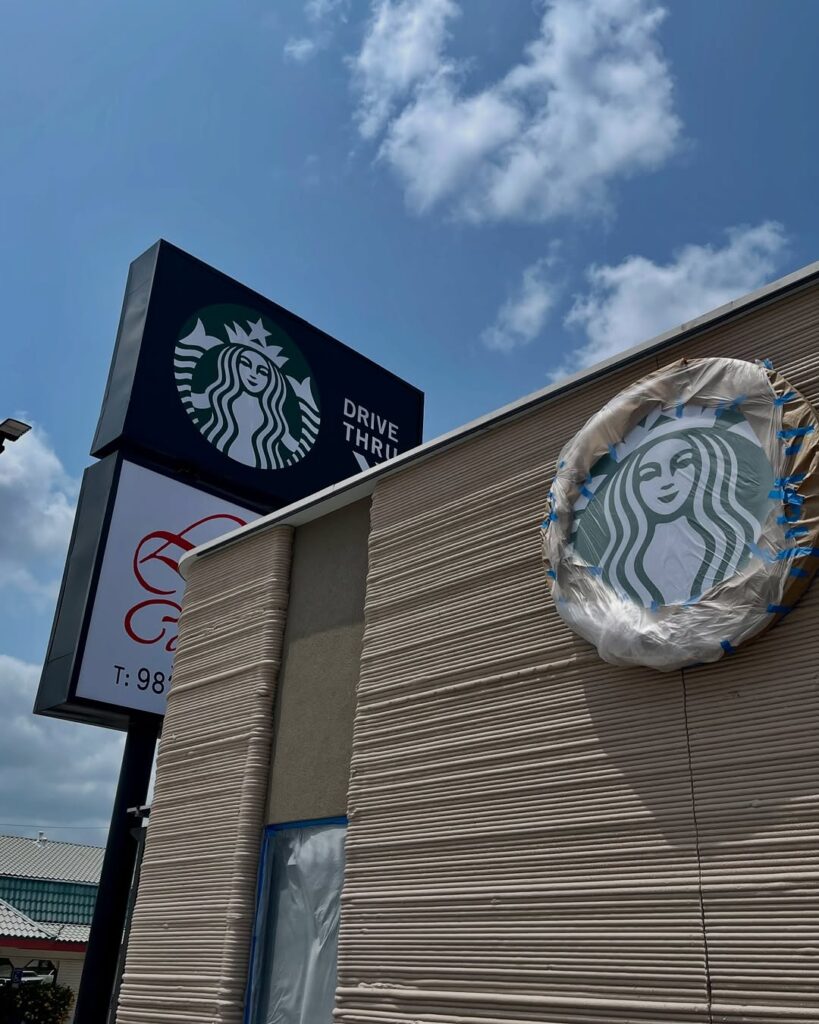 Primeiro Starbucks impresso em 3D é inaugurado no Texas com projeto da alemã Peri 3D