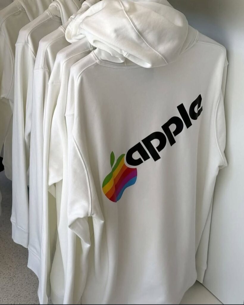apple lança merch para wwdc 2025
